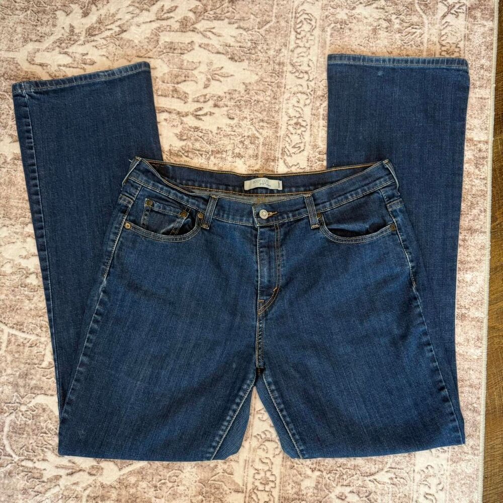 Levis 515 Bootcut Women's Jeans